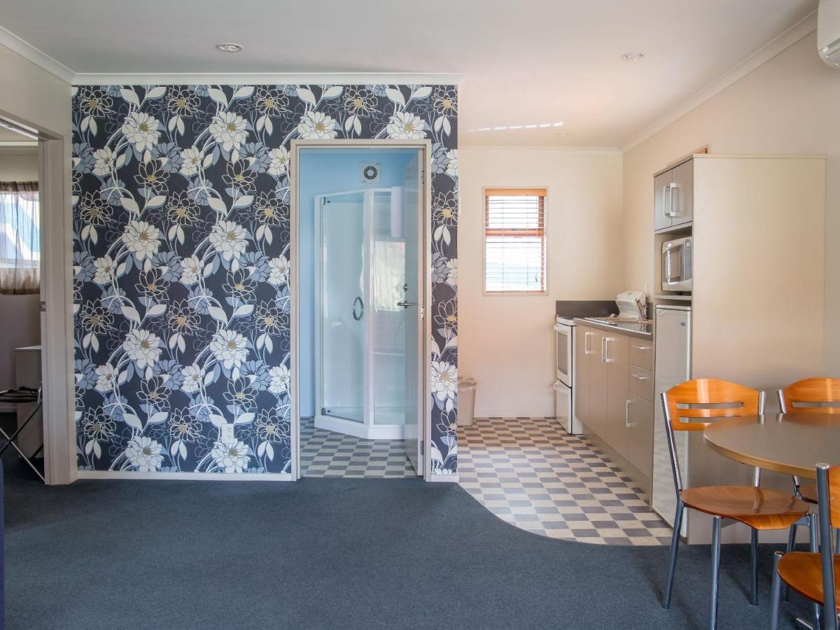 Asure Scenic Route Motor Lodge Geraldine Room photo