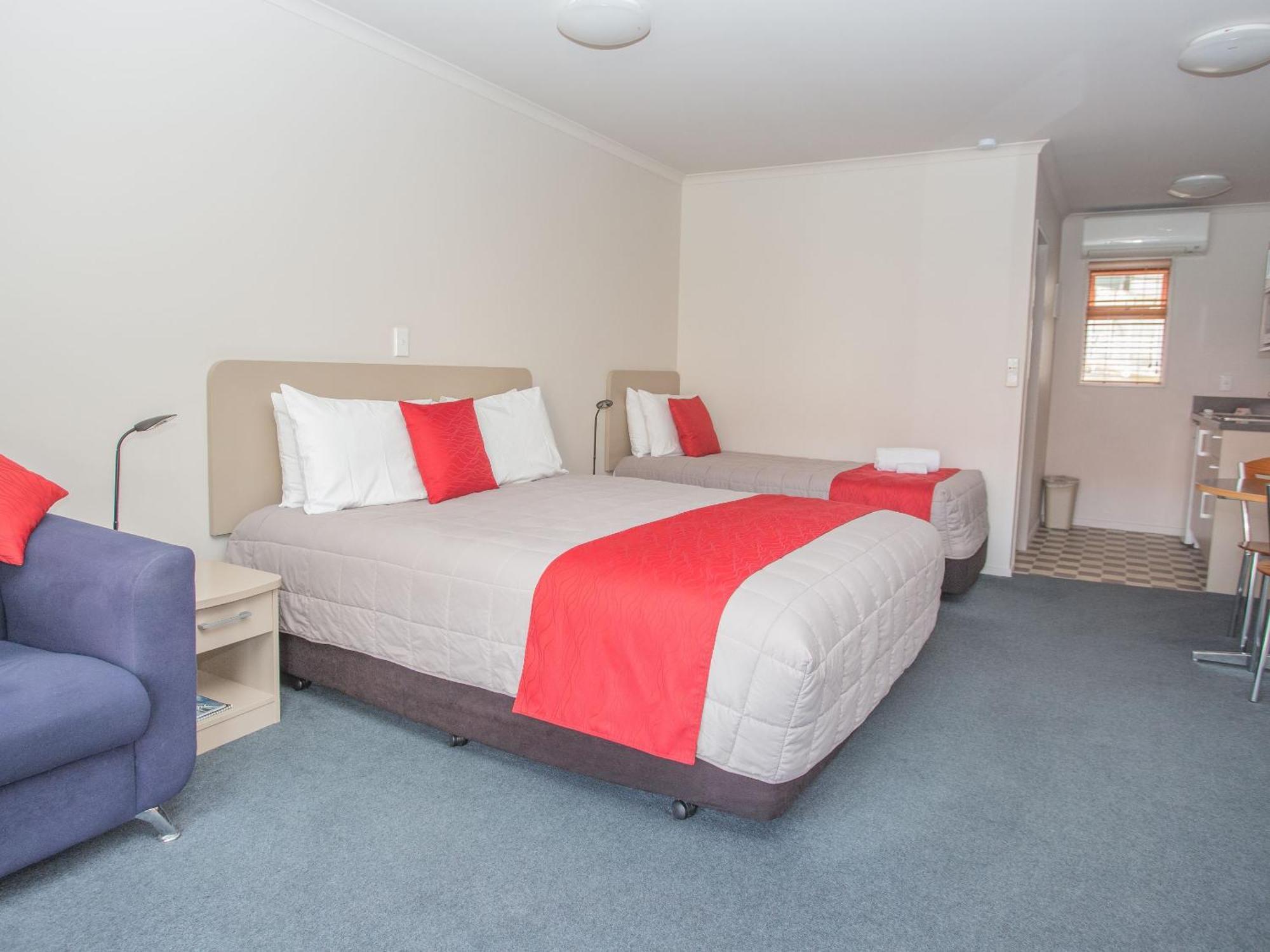 Asure Scenic Route Motor Lodge Geraldine Room photo
