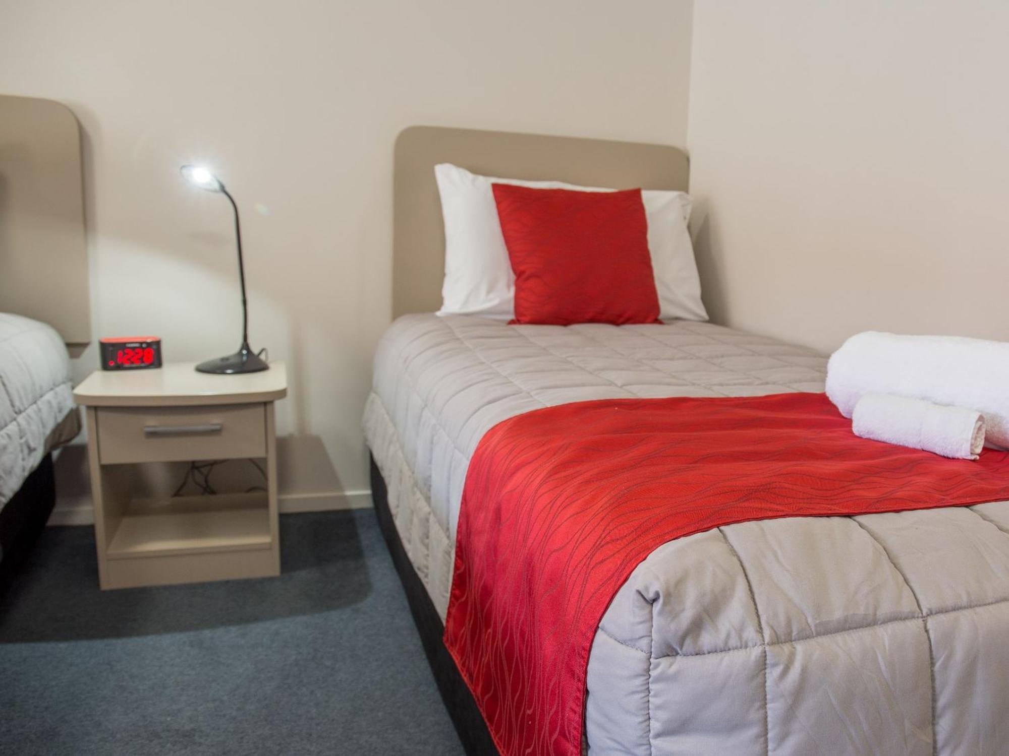 Asure Scenic Route Motor Lodge Geraldine Room photo