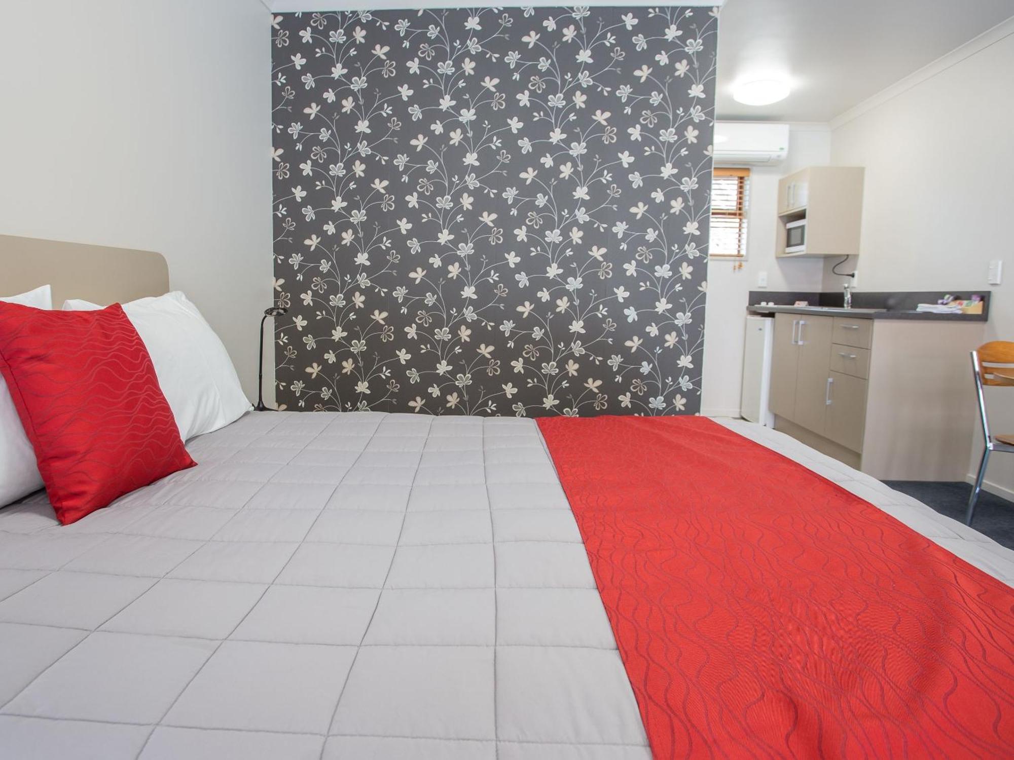 Asure Scenic Route Motor Lodge Geraldine Room photo